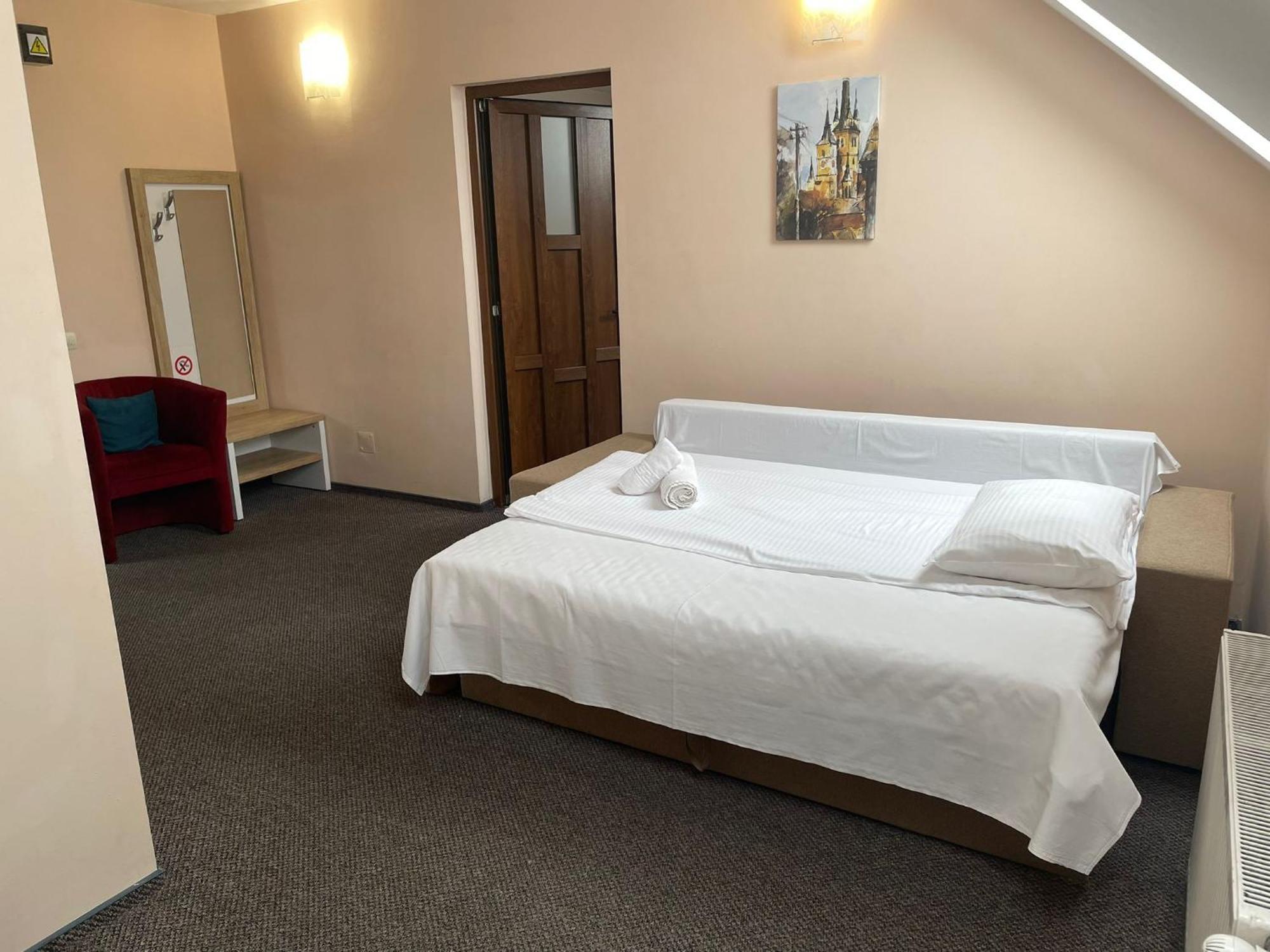 Long Street Hotel Braşov Habitación foto